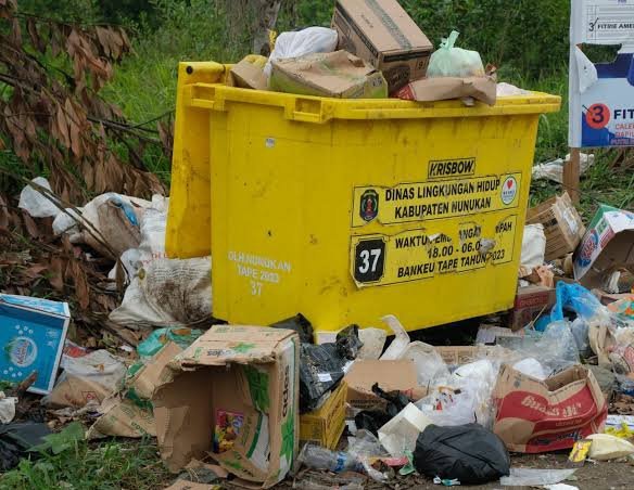 Anggaran Desa Dipangkas Drastis, Aji Kuning Hentikan Operasional Pengangkutan Sampah