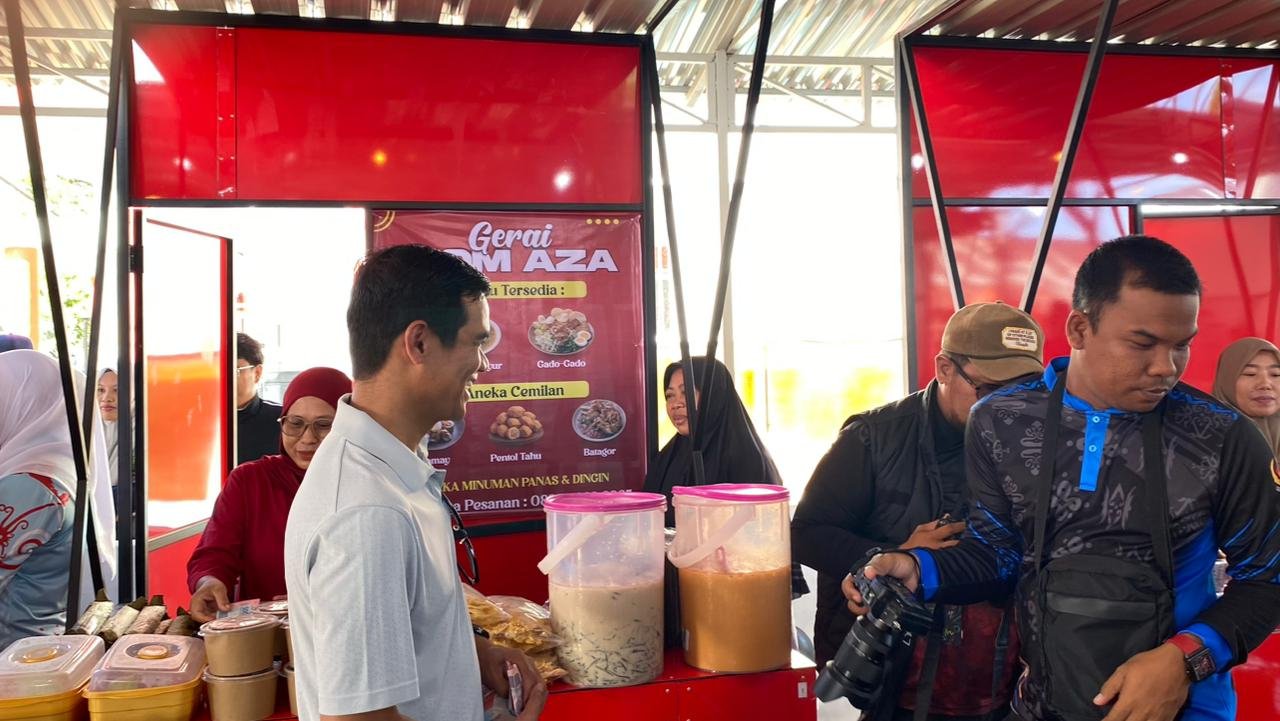Irwan Sabri Resmikan Food Court UMKM Center, Dorong Ekonomi Rakyat Naik Kelas