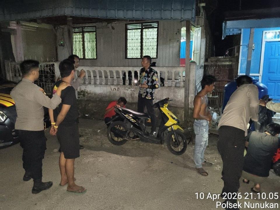 Jalan Strat Buntu Digerebek, Polisi Amankan 4 Orang Terlibat Sabu