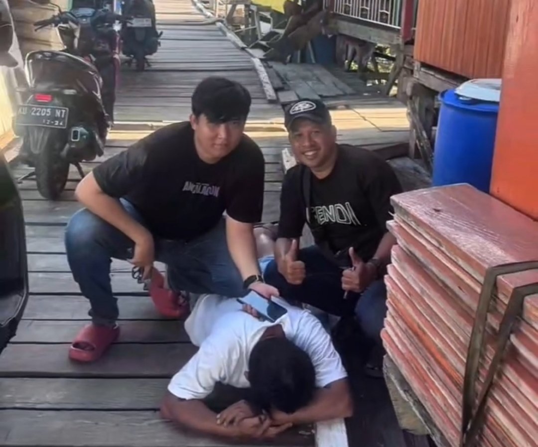 Pura-pura Jadi Pembeli, Hp Pemilik Warung Disikat, Pelaku Terekam CCTV