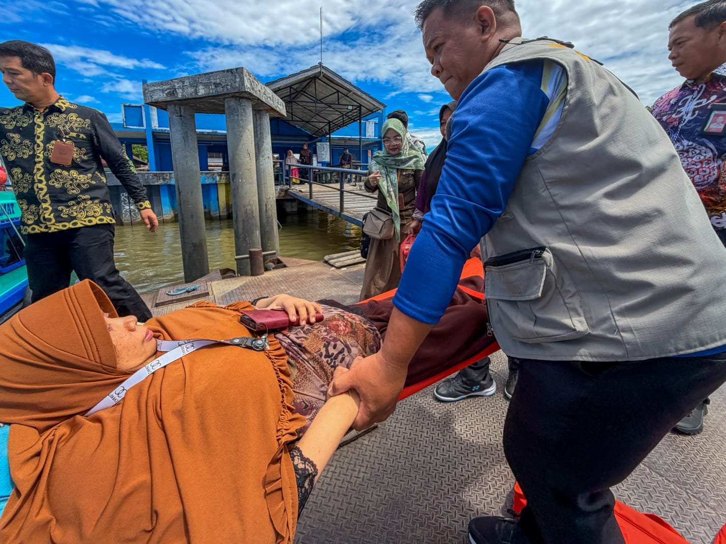Pemprov Fasilitasi Pemulangan Warga Terlantar Asal Sulawesi