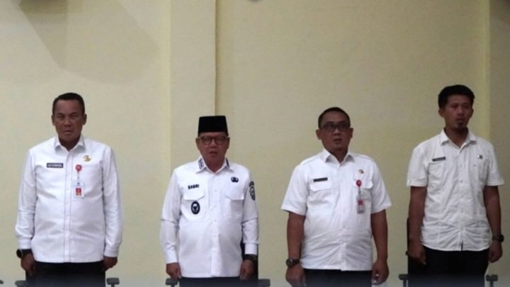 Agus Ramadhan Dilantik Jadi Pj Kades Sambungan, Wabup Sabri: Pelayanan Publik Jangan Tersendat