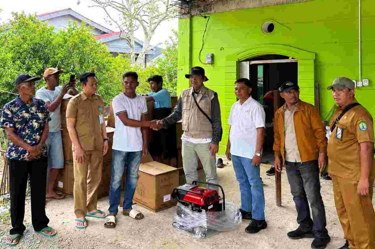 Dua Kelompok Nelayan Sebatik Barat Dapat 20 Genset, Hasil Aspirasi Firman Latif